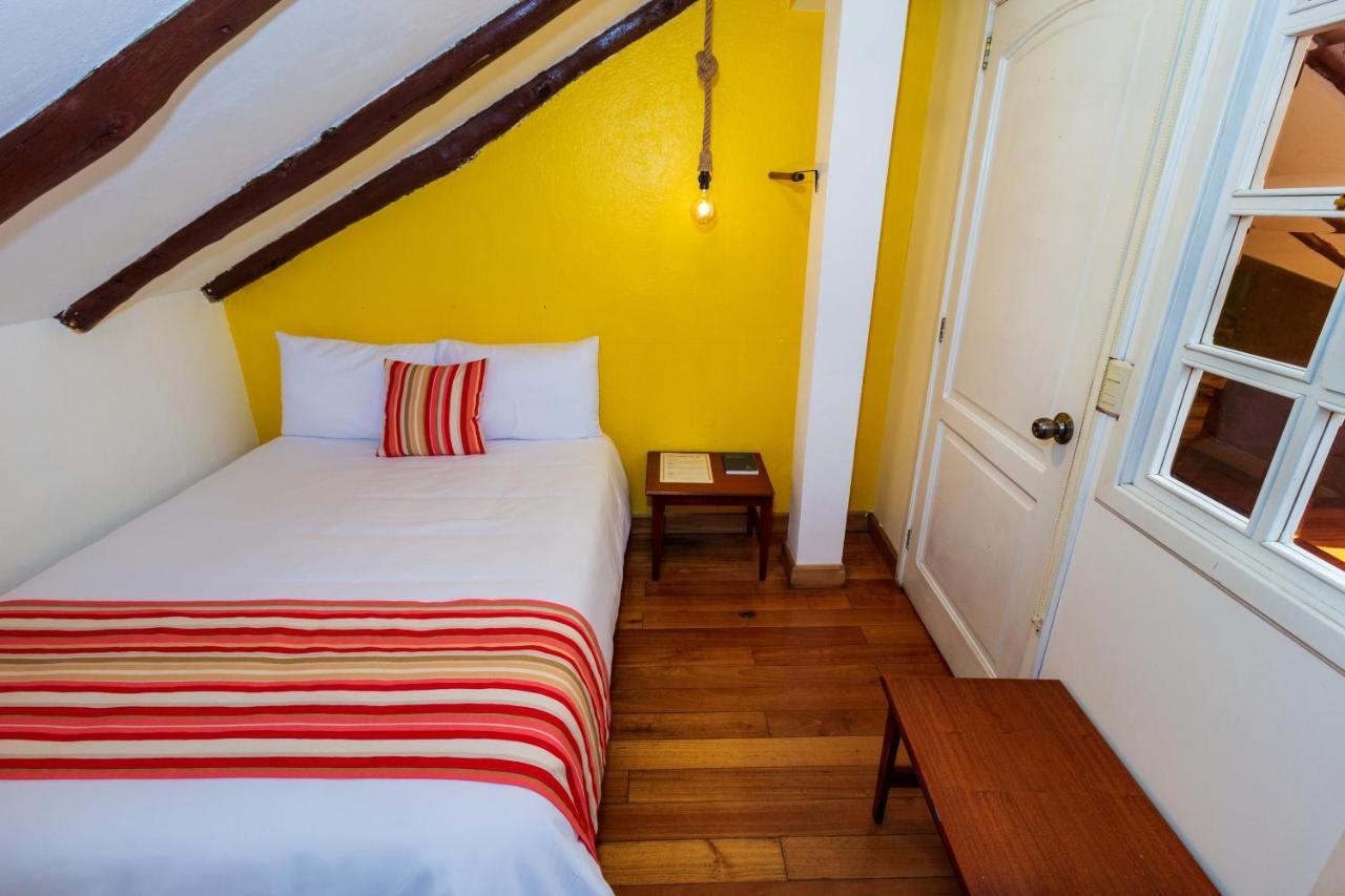Del Rey Hotel
